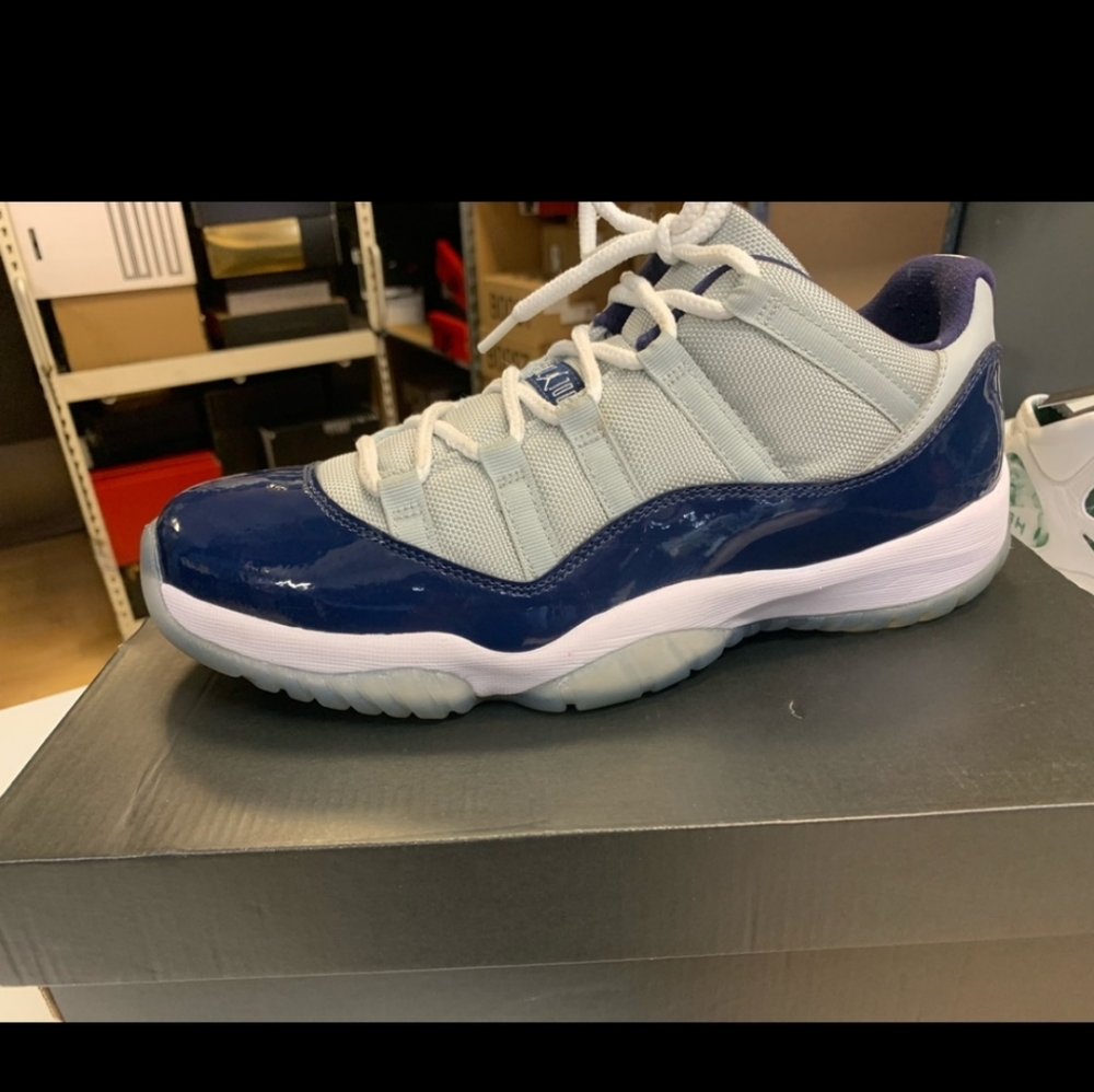 Jordan 11 lows, georgetown